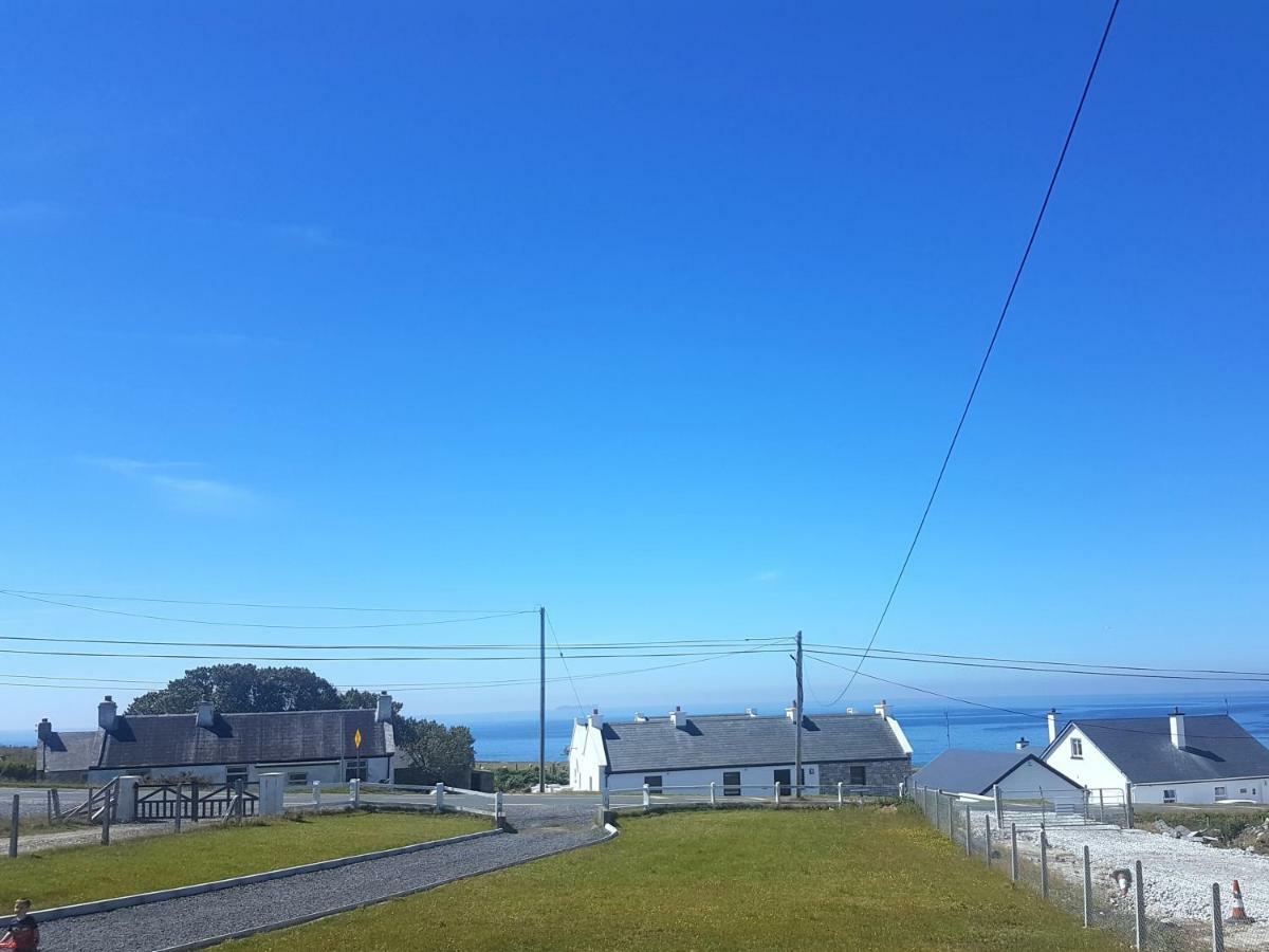 Wild Atlantic Way Cottage Dooagh Kültér fotó