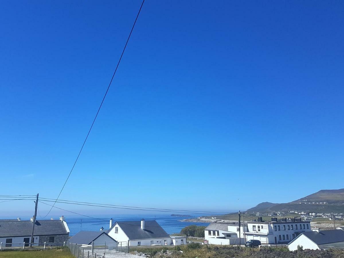 Wild Atlantic Way Cottage Dooagh Kültér fotó